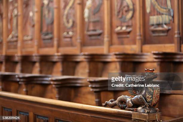 the stalls. st. pierre cathedral. - st pierre cathedral geneva stock pictures, royalty-free photos & images