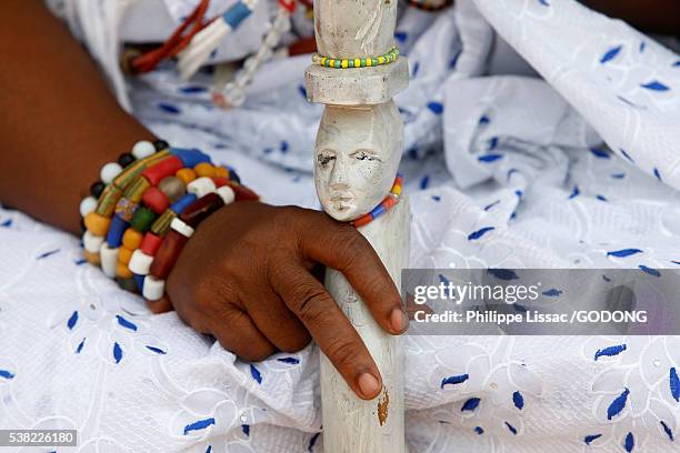chief in ouidah (mami wata devotee) - voodoo stock pictures, royalty-free photos & images