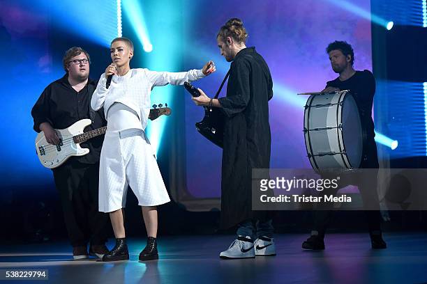 Frida Gold, Alina Sueggeler and Andreas Andi Weizel perform at the Webvideopreis Deutschland 2016 Show at Castello on June 4, 2016 in Duesseldorf,...