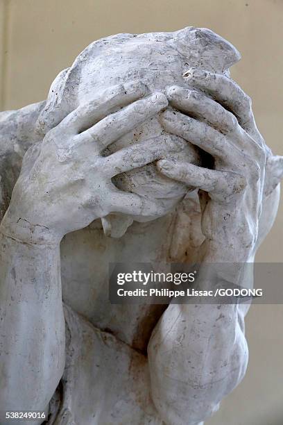 auguste rodin's house in meudon, france. the burghers of calais (detail), 1889, plaster. - rodin photos et images de collection