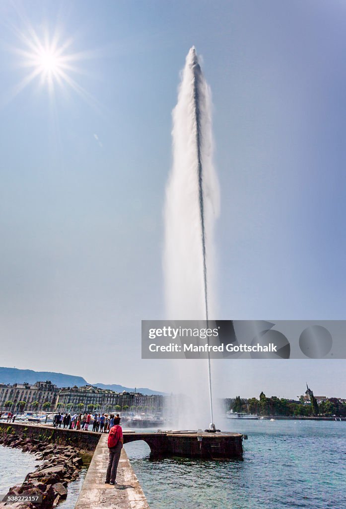 Jet d'Eau fountain Lake Geneva