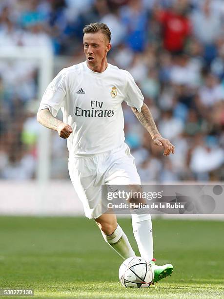 Jose Maria Gutierrez ¬Guti¬ of Real Madrid Legends in action during the Corazon Classic charity match between Real Madrid Legends and Ajax Legends at...