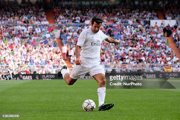Luis Figo of Real Madrid Legends in action during the Corazon Classic charity match between Real Madrid Legends and Ajax Legends at Estadio Santiago...