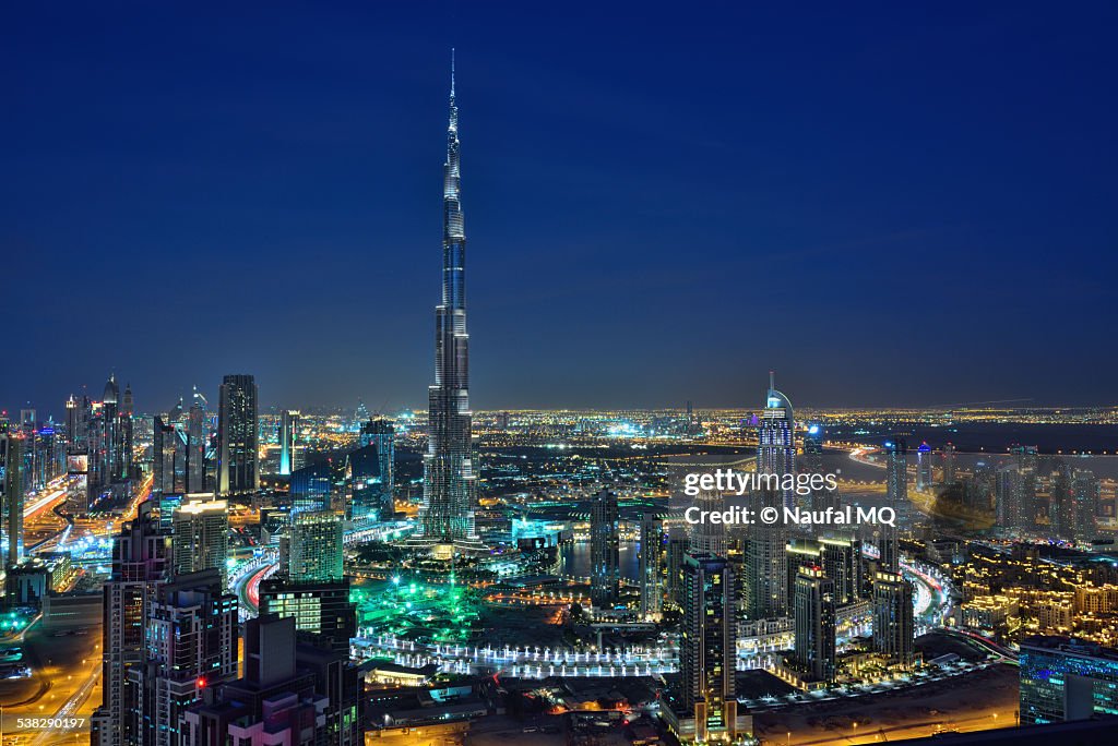 Dubai skyline night