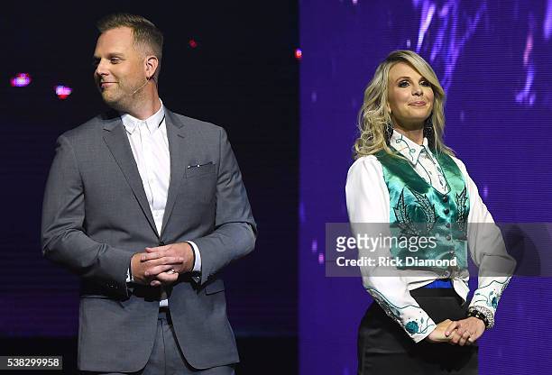 Hosts Matthew West and Elisabeth Hasselbeck speak onstage at the 4th Annual KLOVE Fan Awards at Grand Ole Opry House on June 5, 2016 in Nashville,...
