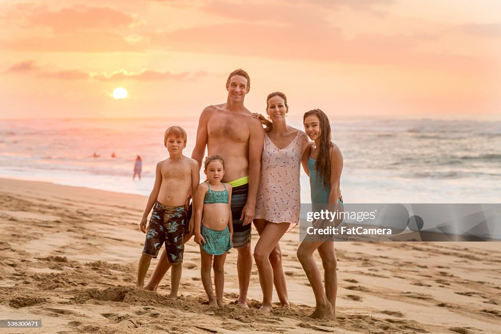 Family portait at beach in Hawaii