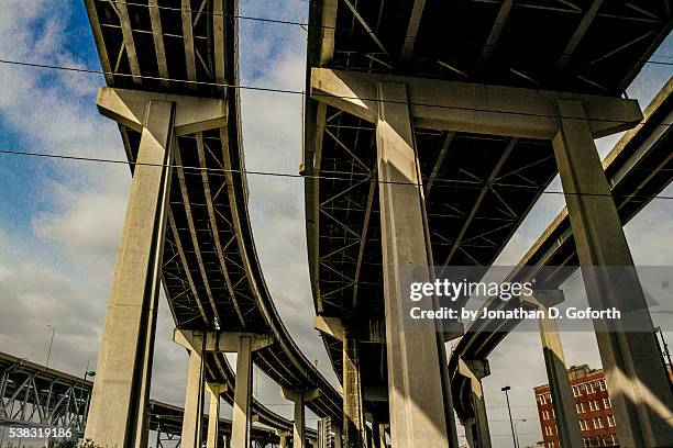 overpass - great new orleans bridge stock pictures, royalty-free photos & images