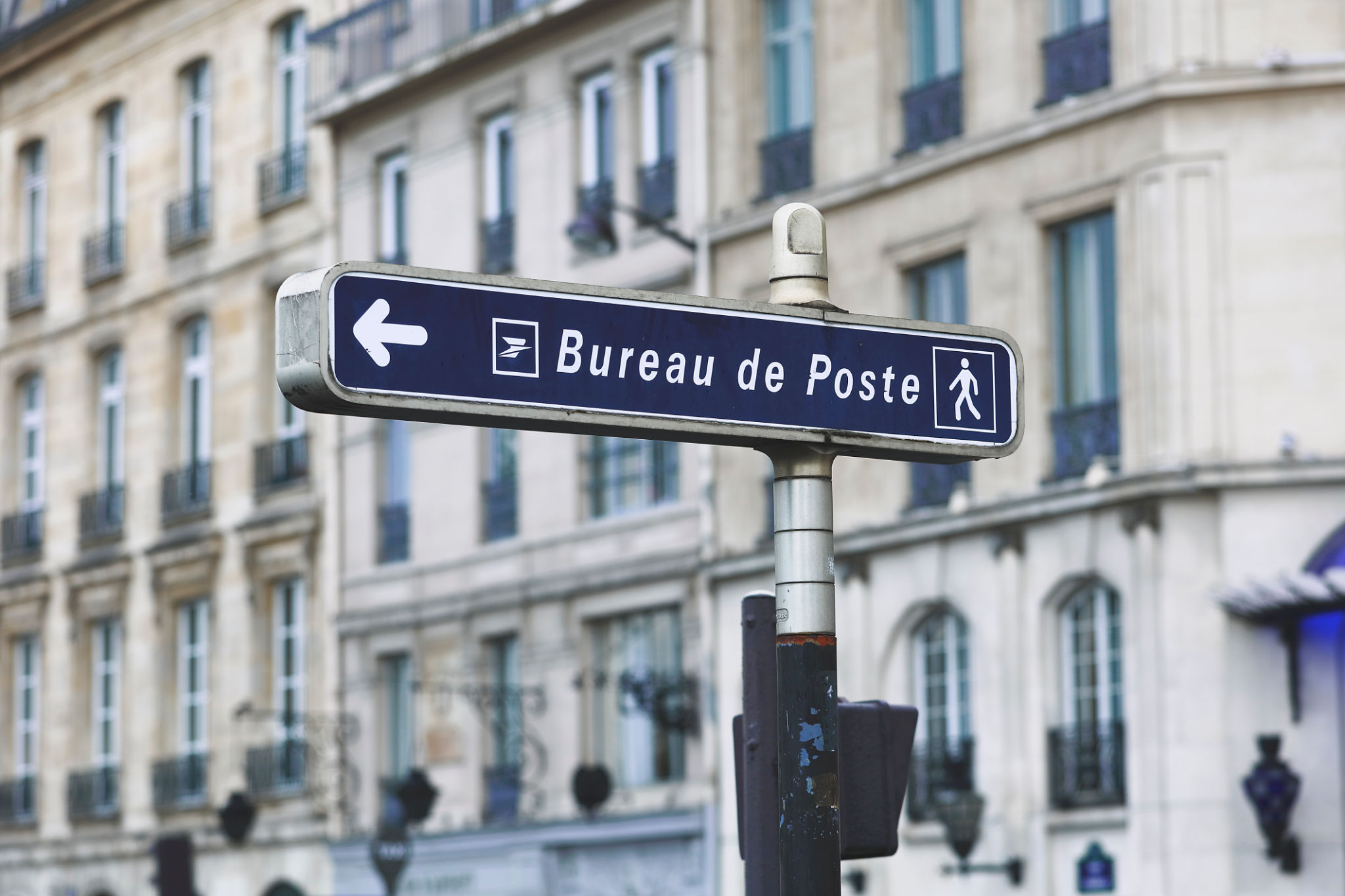 paris shopping streets
