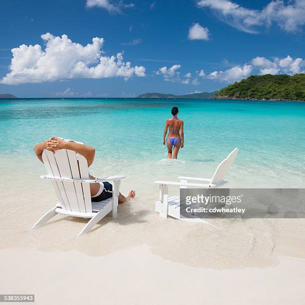 young honeymoon couple enjoying their vacation in the caribbean - newly married stock pictures, royalty-free photos & images