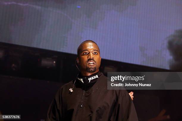 Kanye West performs at Hot 97's Summer Jam 2016 at MetLife Stadium on June 5, 2016 in East Rutherford, New Jersey.