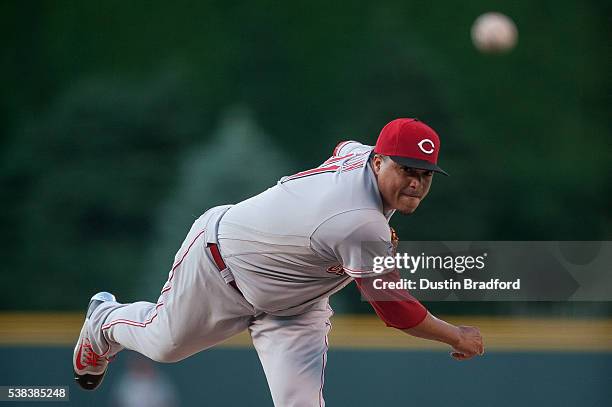 Alfredo Simon of the Cincinnati Reds pitches against the Colorado Rockies in the first inning of a game at Coors Field on June 2, 2016 in Denver,...