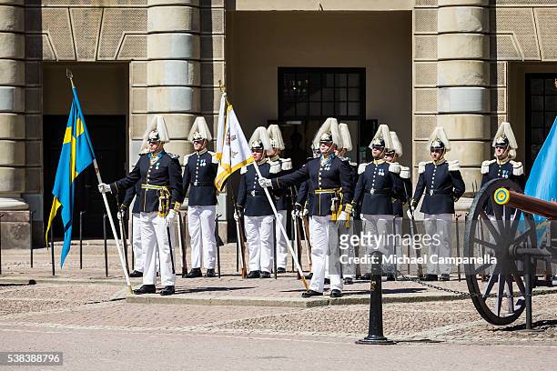 Royal guards participate in a ceremony celebrating Sweden's national day at the Royal Palace on June 6, 2015 in Stockholm, Sweden.