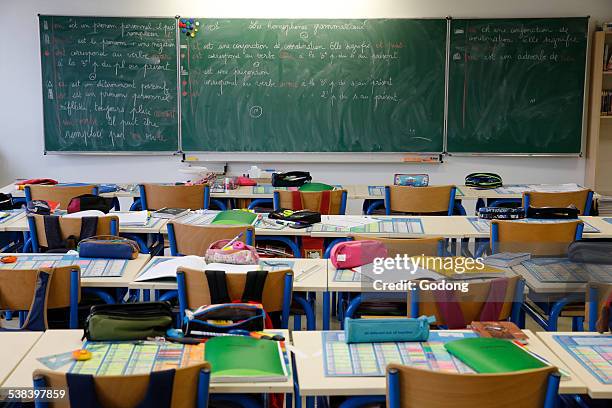 primary school - empty classroom stock pictures, royalty-free photos & images