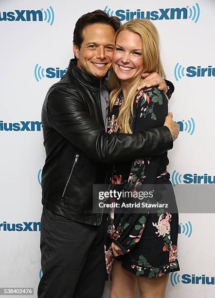 Actor Scott Wolf and wife Kelley Limp visit the SiriusXM Studios on June 6, 2016 in New York City.