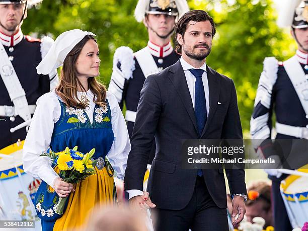 Prince Carl Phillip and Princess Sofia of Sweden participate in a ceremony celebrating Sweden's national day at Skansen on June 6, 2015 in Stockholm,...
