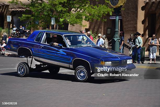 Low Ridere Lowrider Hydraulics Photos and Premium High Res Pictures - Getty Images