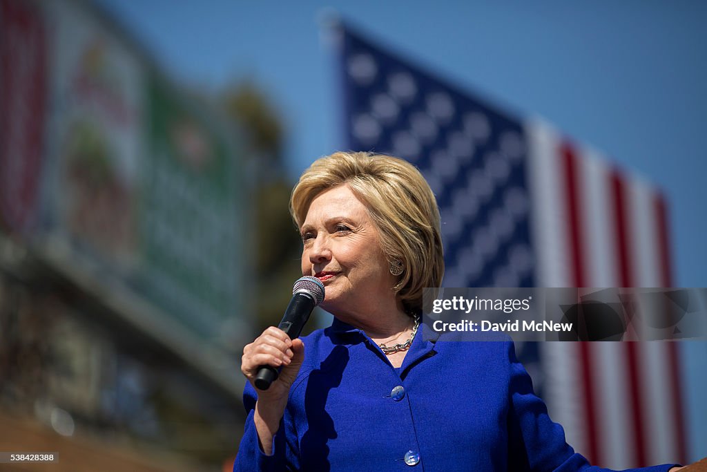 Hillary Clinton Attends Get Out The Vote Rally In Los Angeles