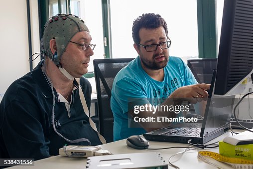 Experiment with Brain-Computer Interface (BCI) in neuroscience laboratory Experiment with Brain-Computer Interface (BCI) in neuroscience laboratory