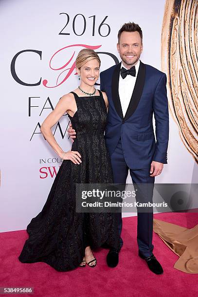 Sarah Williams and Joel McHale attend the 2016 CFDA Fashion Awards at the Hammerstein Ballroom on June 6, 2016 in New York City.