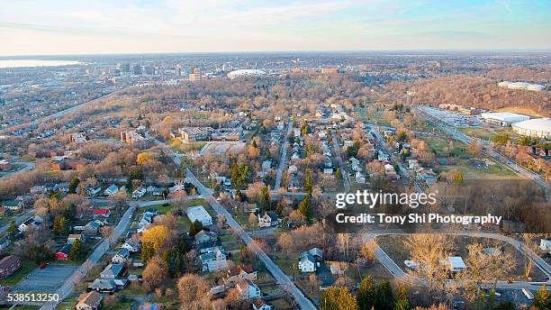 syracuse - outer comstock - aerial view - v syracuse imagens e fotografias de stock