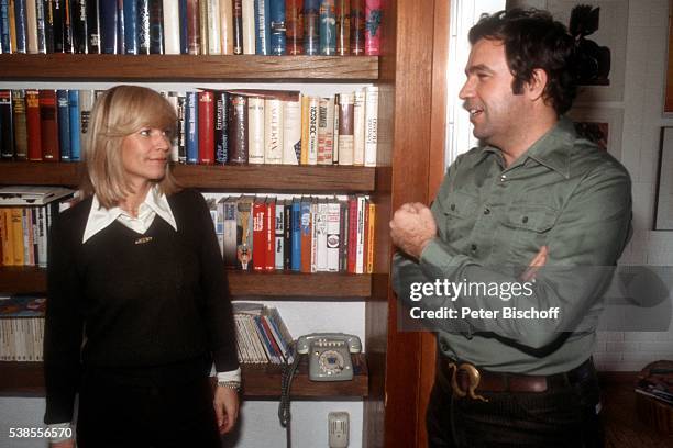 Helga Rief 40 photos et images haute résolution de Helga Rainer - Getty Images