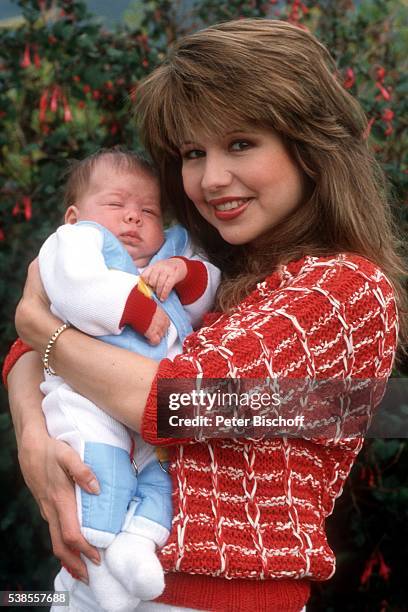 Pia Zadora, Tochter Kady Riklis, Homestory am in Los Angeles, USA.