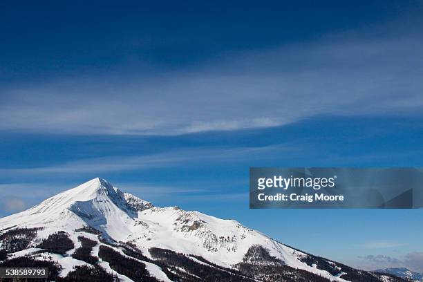 lone peak at big sky resort the largest ski resort in the united states by acreage in big sky, montana. - big sky ski resort stock pictures, royalty-free photos & images