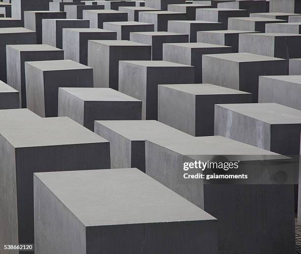 memorial del holocausto - monument to the murdered jews of europe fotografías e imágenes de stock