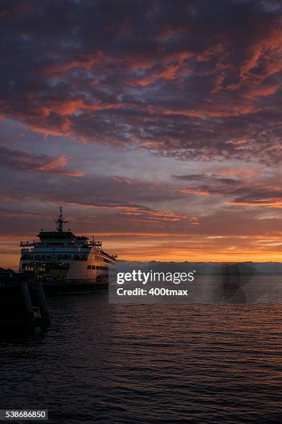 seattle sunset - washington state ferry stock pictures, royalty-free photos & images