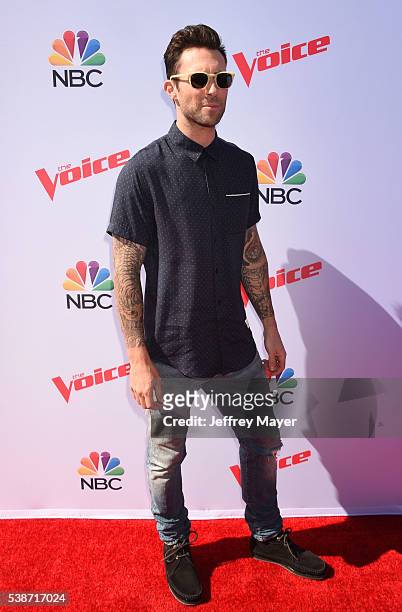 Singer/musician Adam Levine arrives at 'The Voice' Karaoke For Charity event at HYDE Sunset: Kitchen + Cocktails on April 21, 2016 in West Hollywood,...