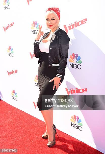Singer Christina Aguilera arrives at 'The Voice' Karaoke For Charity event at HYDE Sunset: Kitchen + Cocktails on April 21, 2016 in West Hollywood,...