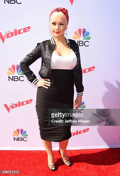 Singer Christina Aguilera arrives at 'The Voice' Karaoke For Charity event at HYDE Sunset: Kitchen + Cocktails on April 21, 2016 in West Hollywood,...