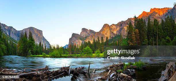 o el capitan e rio merced, panorama - pináculo formação rochosa - fotografias e filmes do acervo