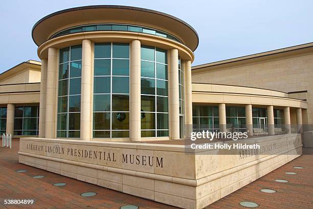 Springfield Il Library Atrium 154 Abraham Lincoln Library And Museum Stock Photos, High-Res Pictures ...