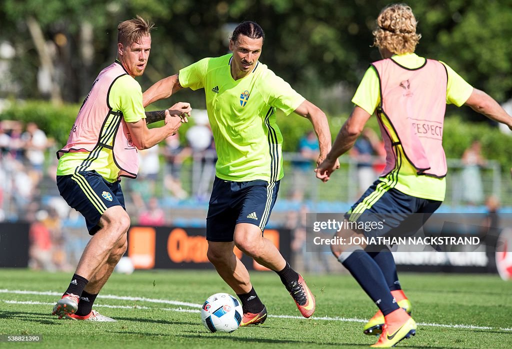 FBL-EURO-2016-SWE-TRAINING