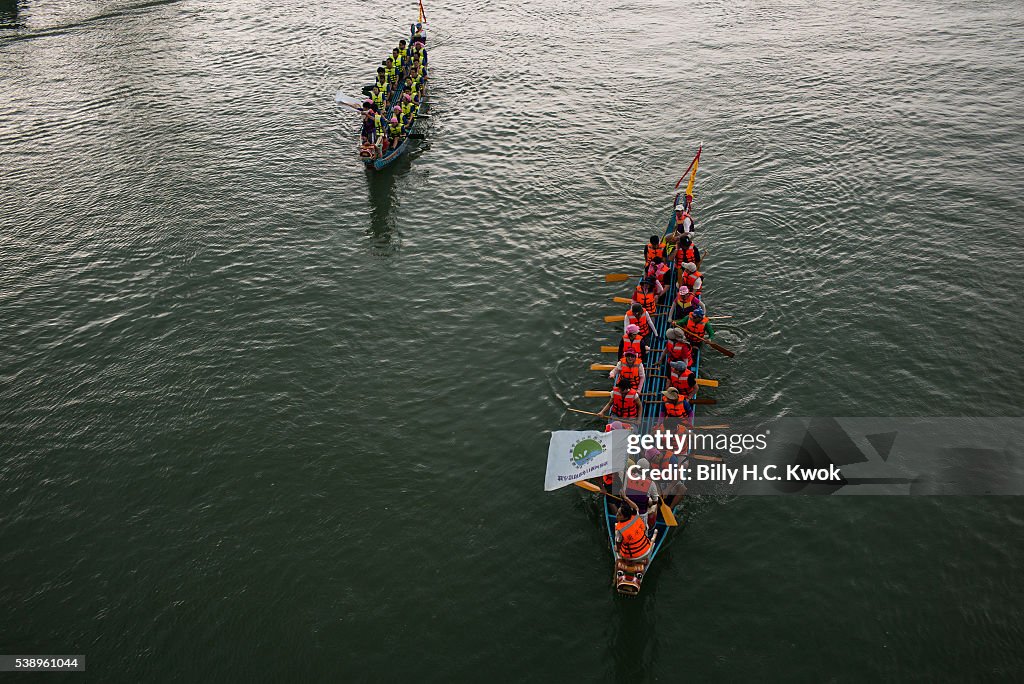 Taiwanese Celebrates Dragon Boat Festival