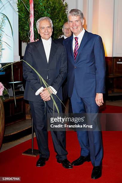 John Neumeier and Hermann Reichenspurner attend the 'Das Herz im Zentrum' Charity Gala on June 9, 2016 in Hamburg, Germany.