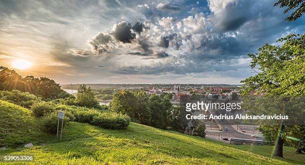 kaunas, lithuania. old town panorama - kaunas stockfoto's en -beelden
