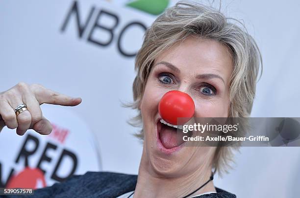 Actress Jane Lynch arrives at The Red Nose Day Special at the Alfred Hitchcock Theater at Universal Studios on May 26, 2016 in Universal City,...