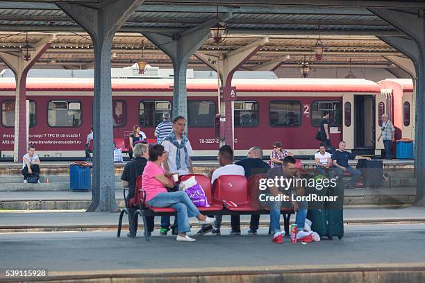 gara de nord, bucharest - gara de nord stock pictures, royalty-free photos & images