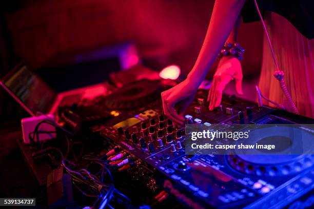 djing - djiang stock pictures, royalty-free photos & images