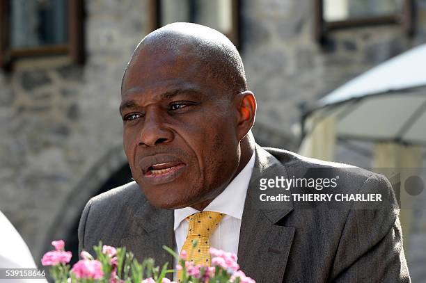 The President of the Democratic Republic of Congo opposition party Engagement for Citizenship and Development Martin Fayulu talks to the media prior...