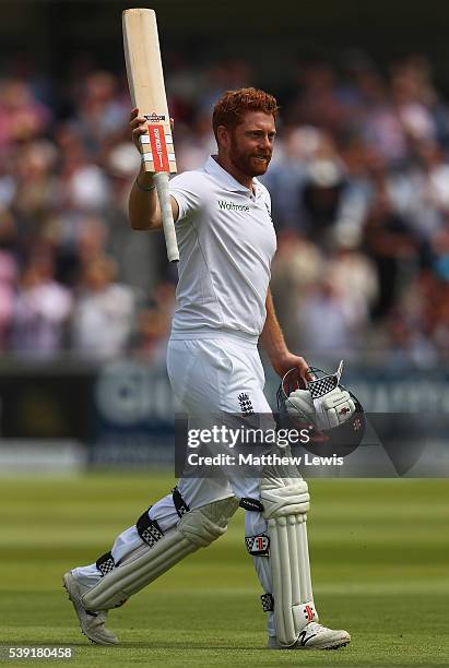 Jonny Bairstow of England salutes the crowd, after his innings of 167 runs during day two of the 3rd Investec Test match between England and Sri...