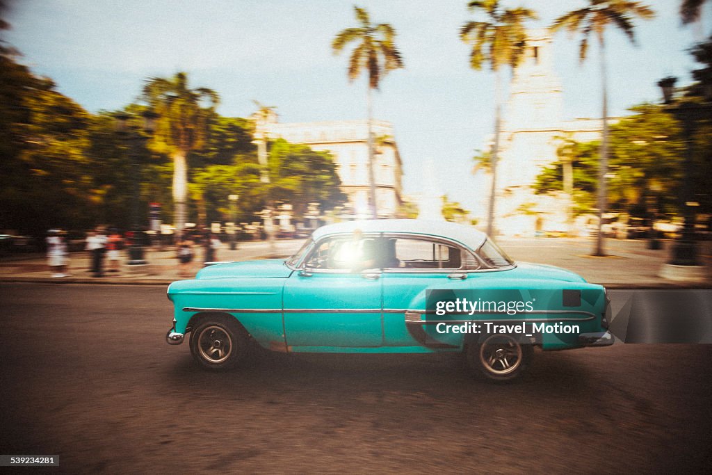 American oldtimer cruises the streets of Havana, Cuba