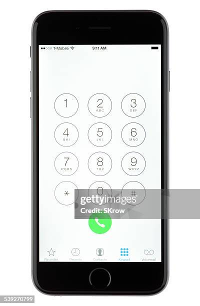 apple iphone 6 dialer - dialling stock pictures, royalty-free photos & images