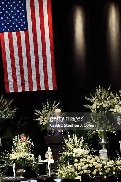 Former President Bill Clinton attends the Muhammad Ali Memorial Service at KFC YUM! Center on June 10, 2016 in Louisville, Kentucky.