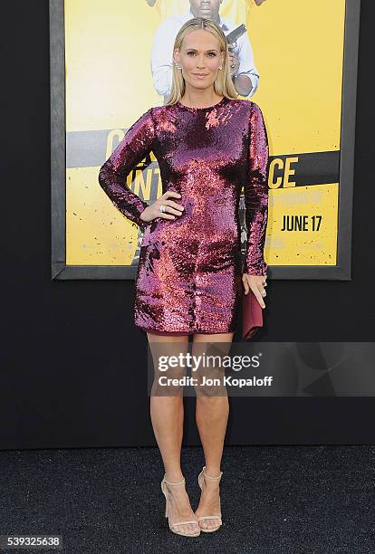 Actress Molly Sims arrives at the Los Angeles Premiere "Central Intelligence" at Westwood Village Theatre on June 10, 2016 in Westwood, California.