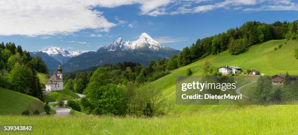 wallfahrt kirche maria gern mit watzmann im hintergrund - berchtesgaden alps stock-fotos und bilder