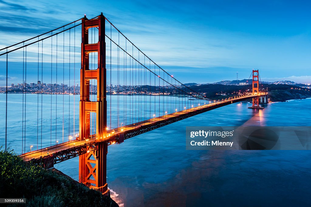 Sonnenaufgang Golden Gate Bridge, San Francisco, Kalifornien, USA