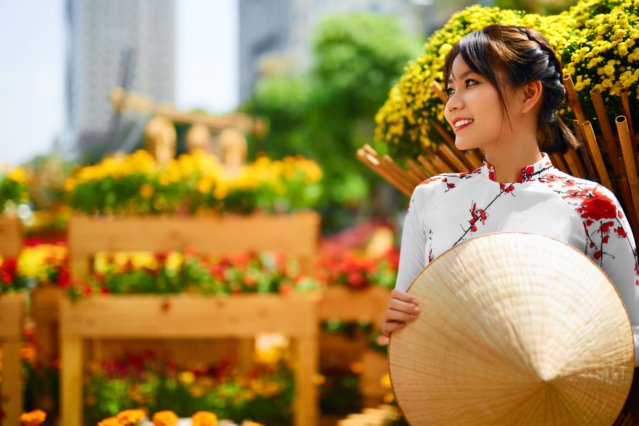 Traditional Clothing. Vietnam. Asian Girl In National Ao Dai Dress Traditional Clothing. Vietnam. Asian Girl In National Ao Dai Dress